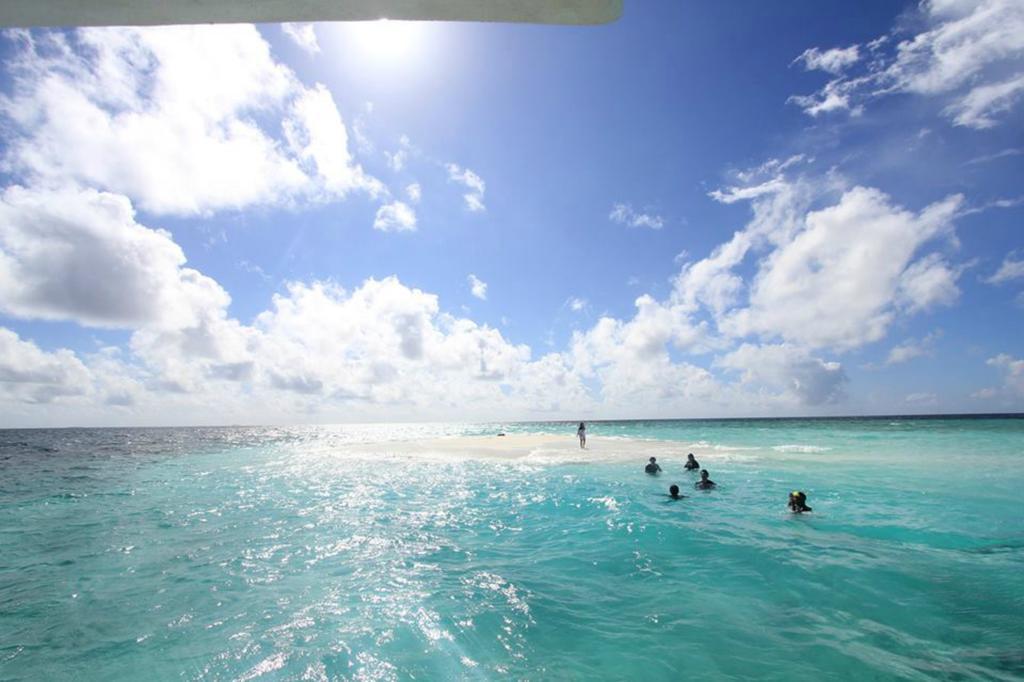 Lily Rest Maldives Maafushi Exterior foto