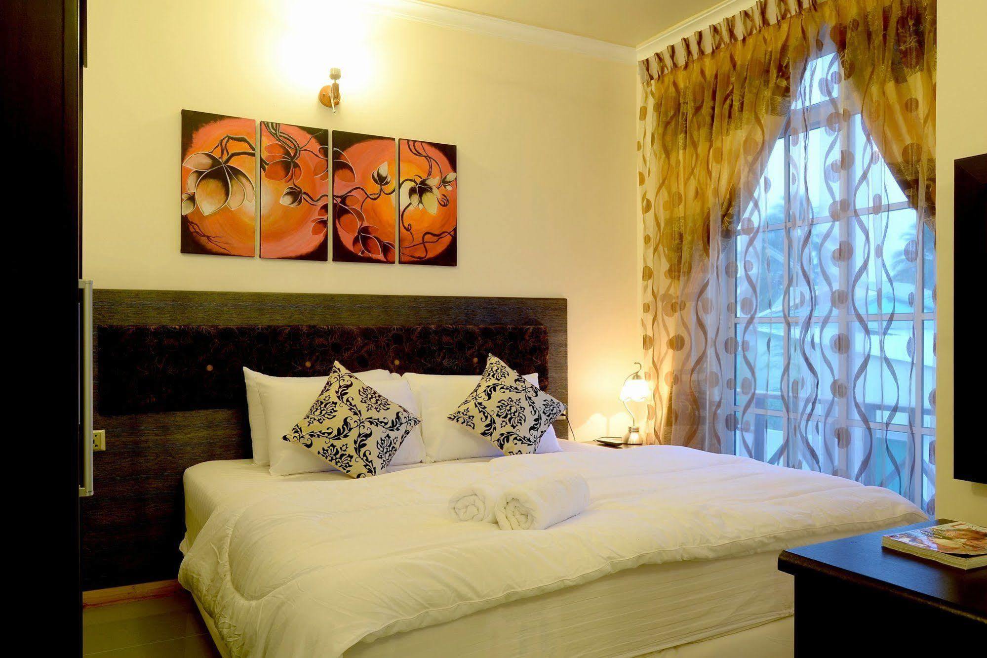 Lily Rest Maldives Maafushi Exterior foto